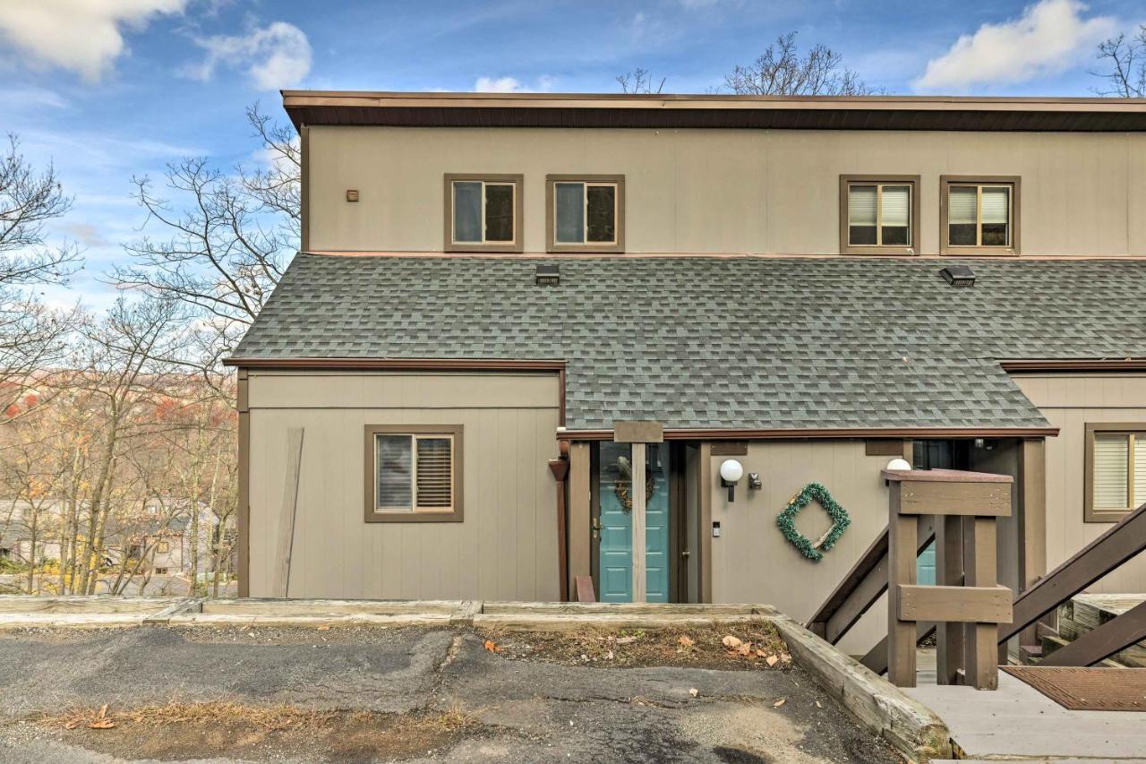 Cozy Retreat With Mountain Views! * Tannersville